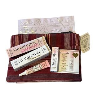 Too Faced NIB Beauty Bundle with New Makeup Bag